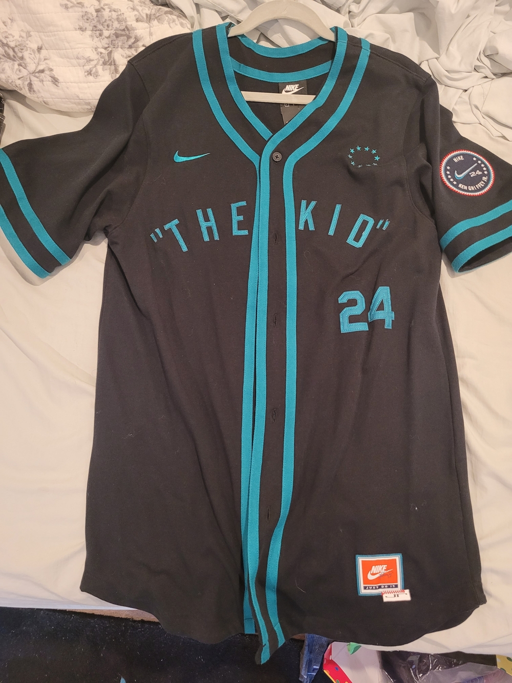 Ken Griffey Jr. Nike Adult "THE KID" Black & Teal Baseball Jersey. Med / LRG